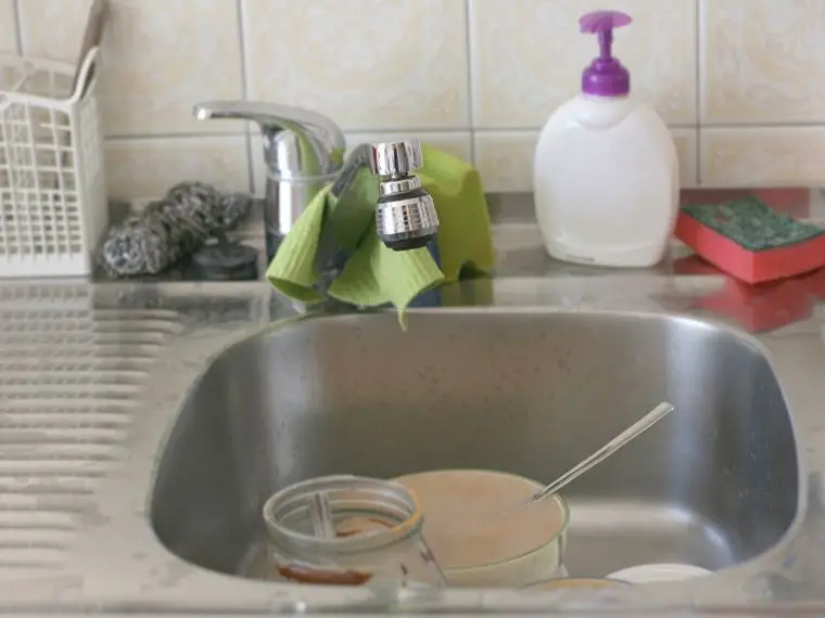 sink with dirty dishes