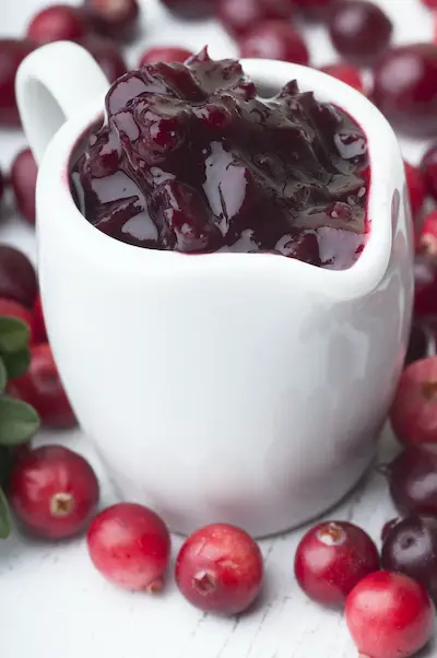 can you freeze leftover cranberry sauce