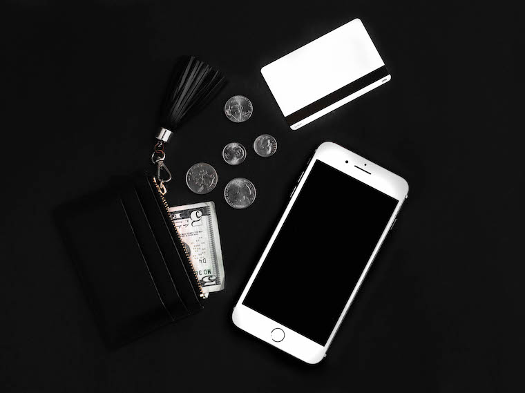 minimalist black friday wallet, money, credit card, phone